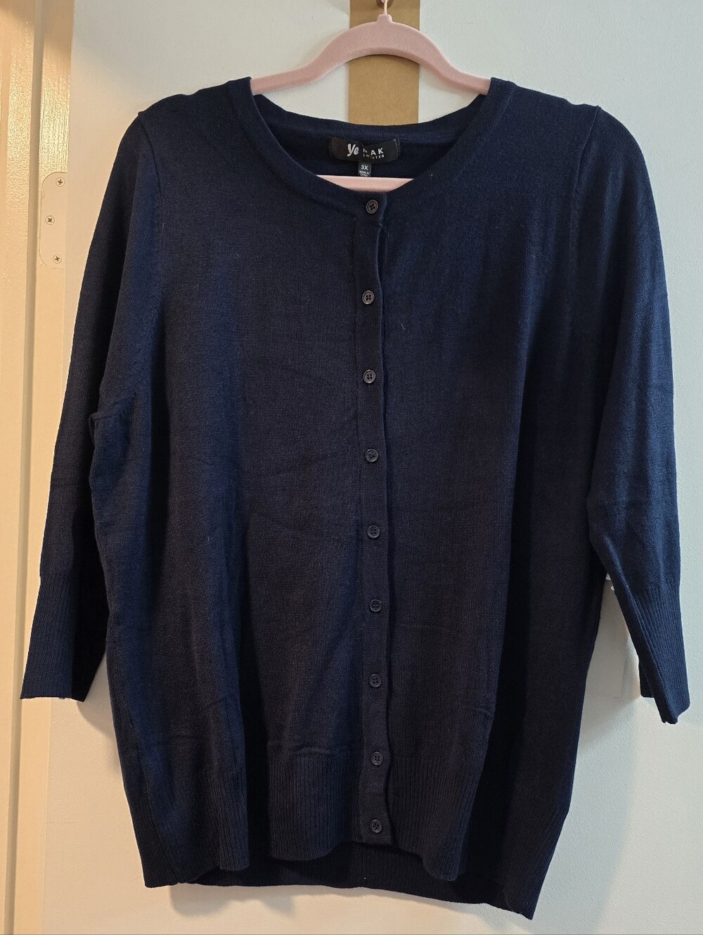 131 YeMAK Classic Navy Button-Front Women's Cardigan